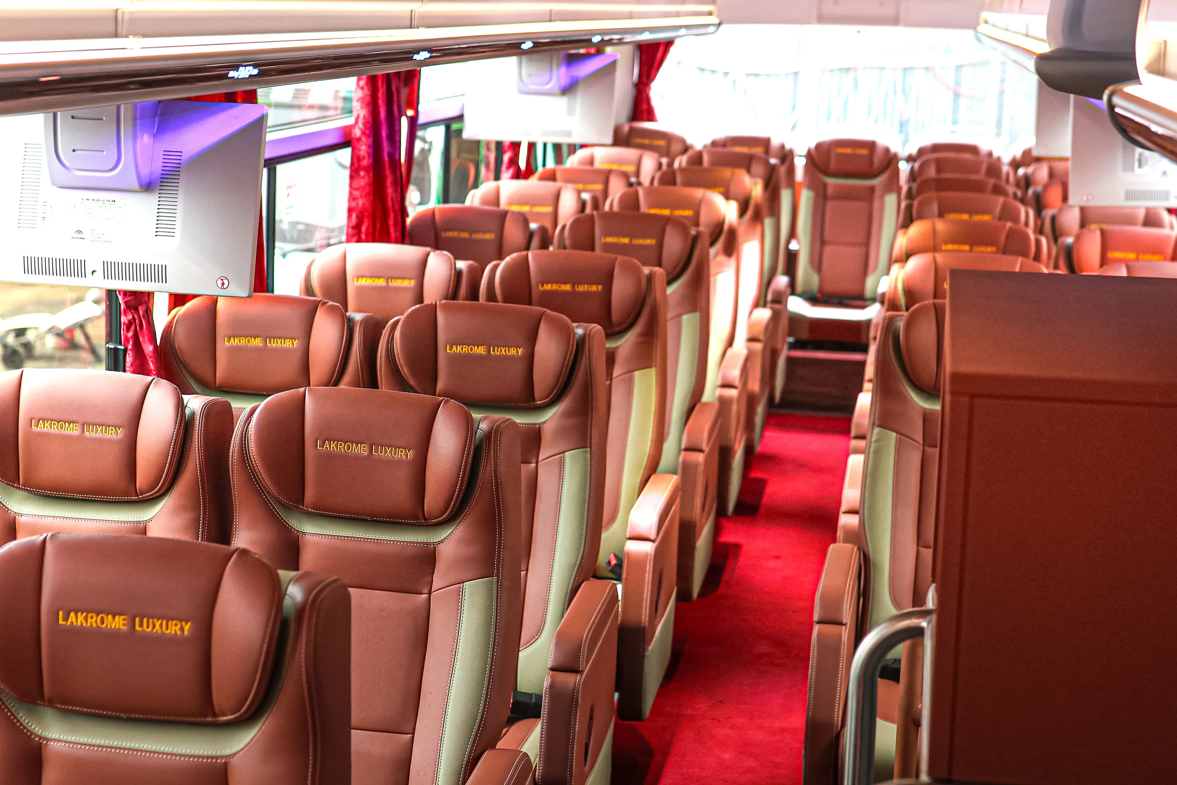 Lakrome interior design